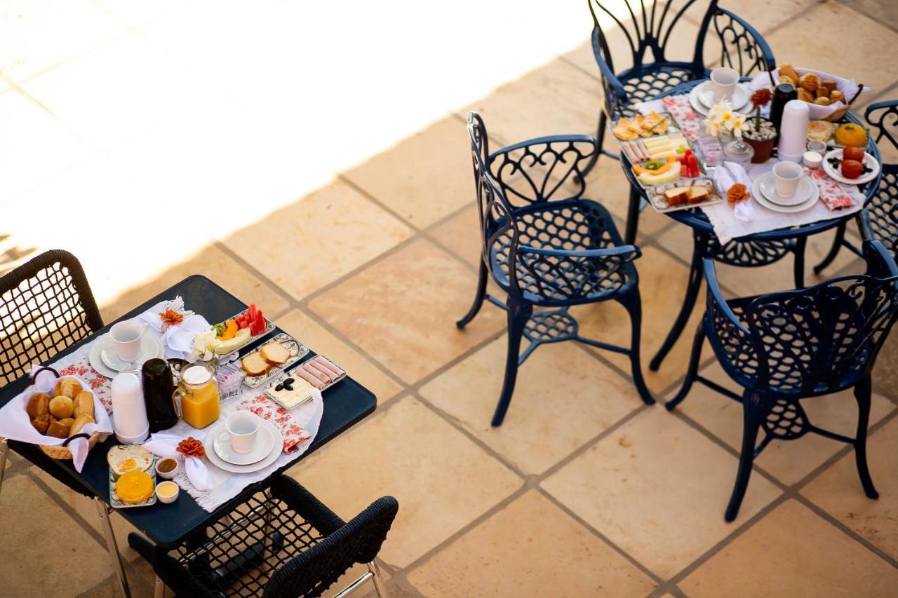 Hotel Flores 4*