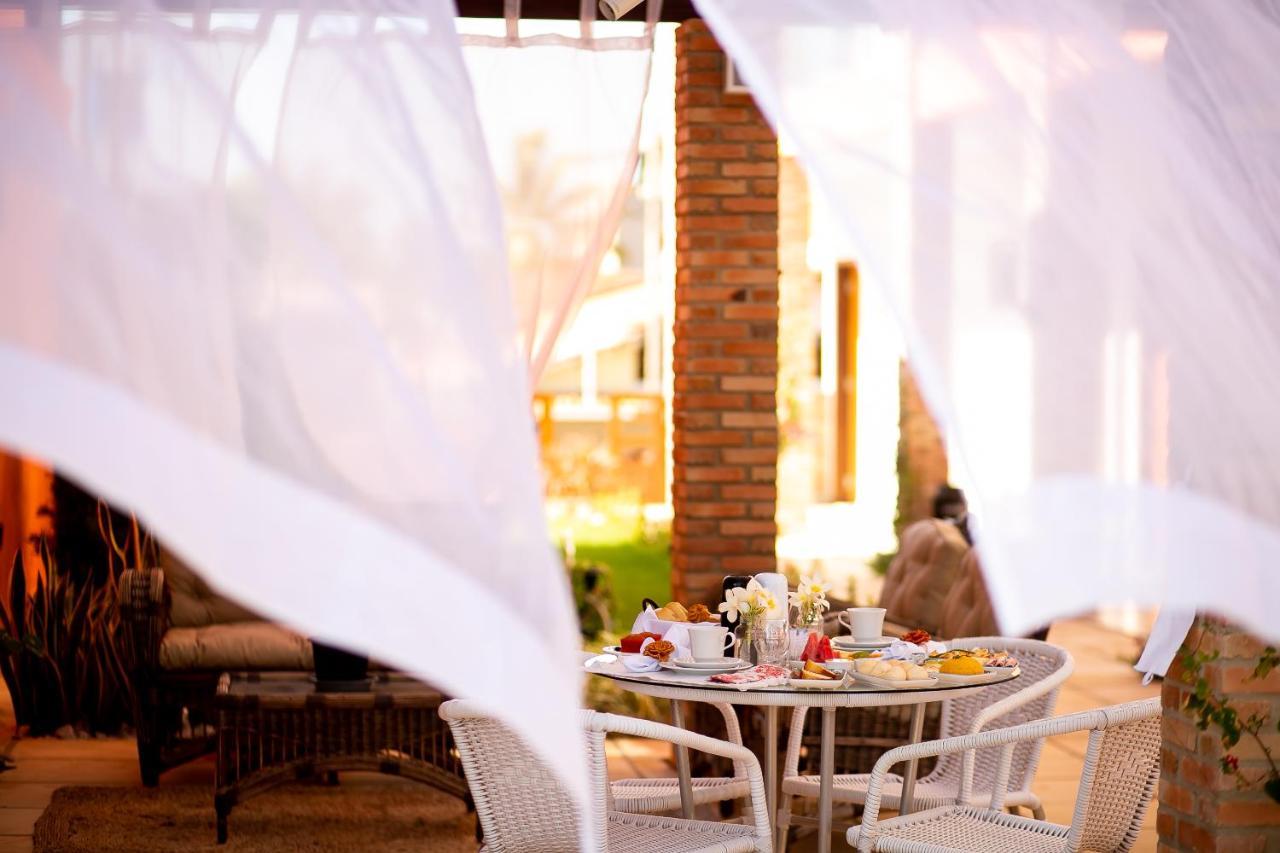 Hotel Flores
