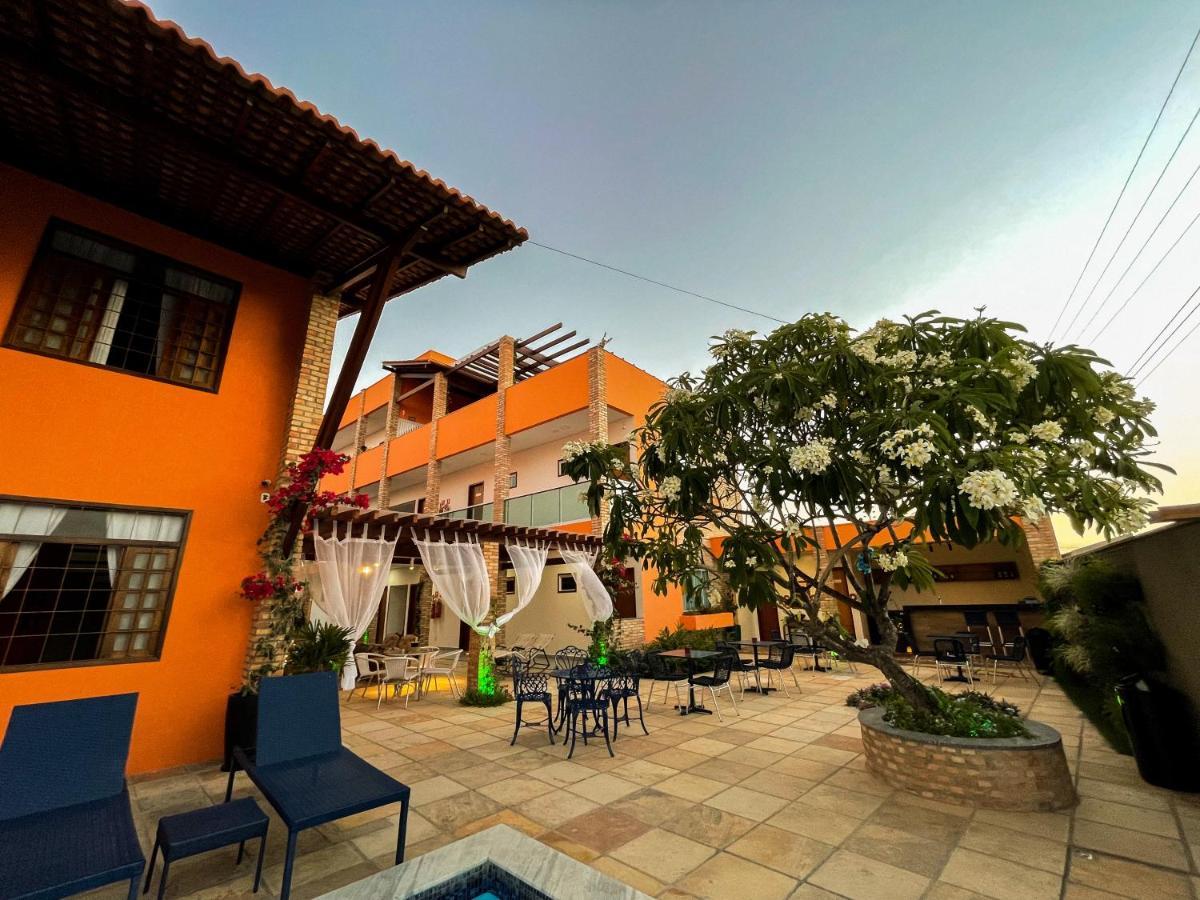 Flores Hotel Coqueiro (Piaui)